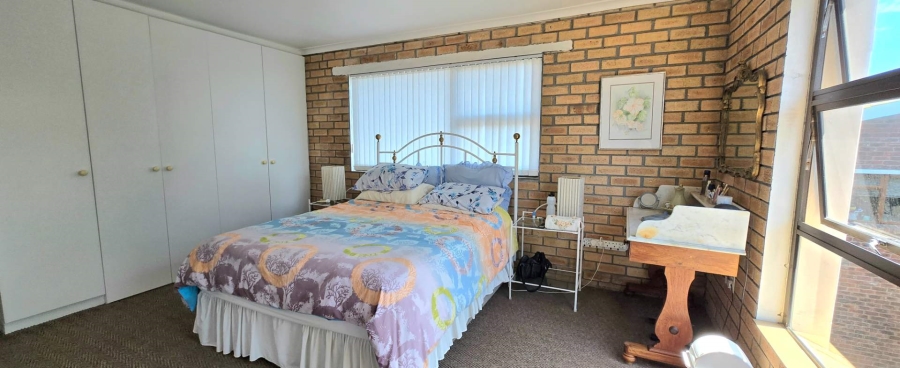 3 Bedroom Property for Sale in Kleinbaai Western Cape